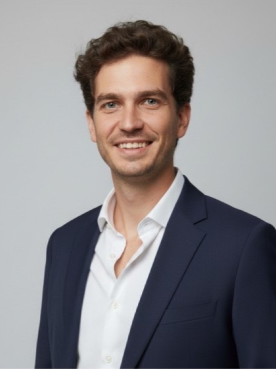 Alejandro Domínguez Lapeña